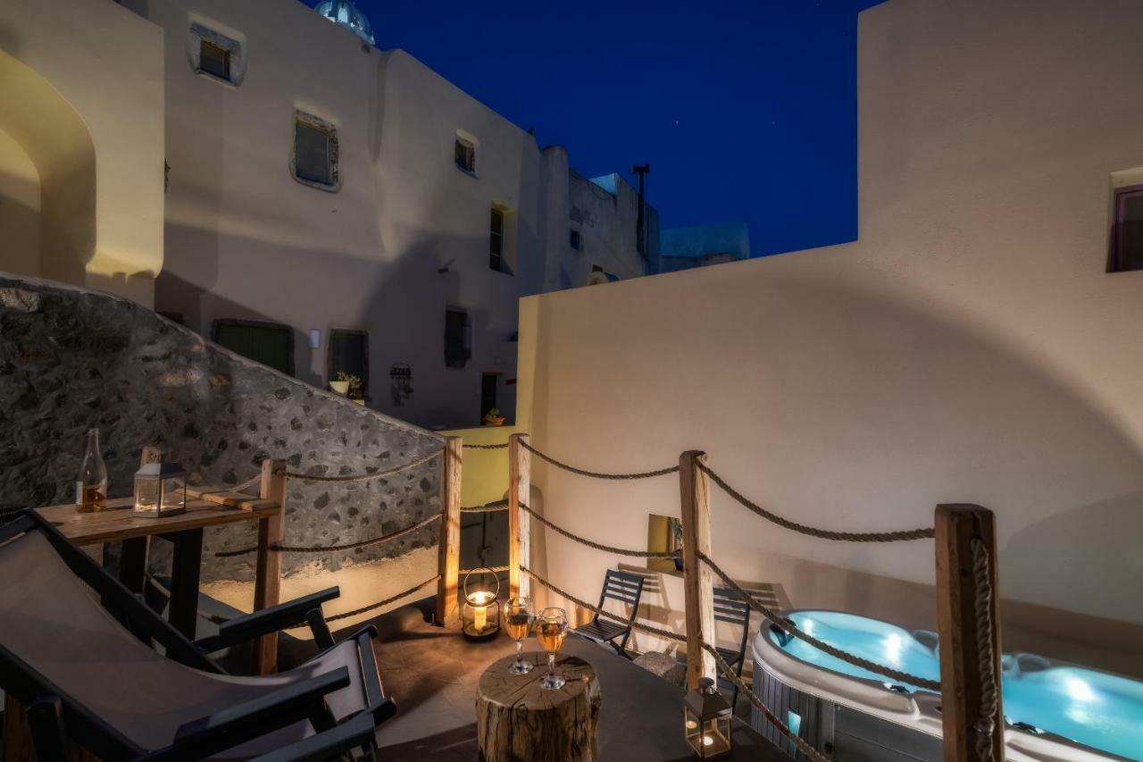 Nalas Suites Emporio  Exterior foto