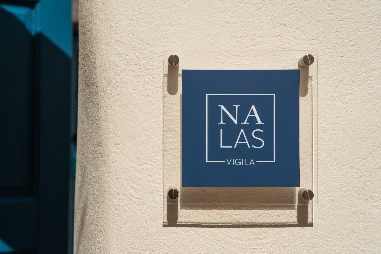 Nalas Suites Emporio  Exterior foto